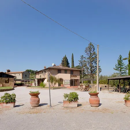 Castellare Di Tonda פארק נופש מונטאיונה
